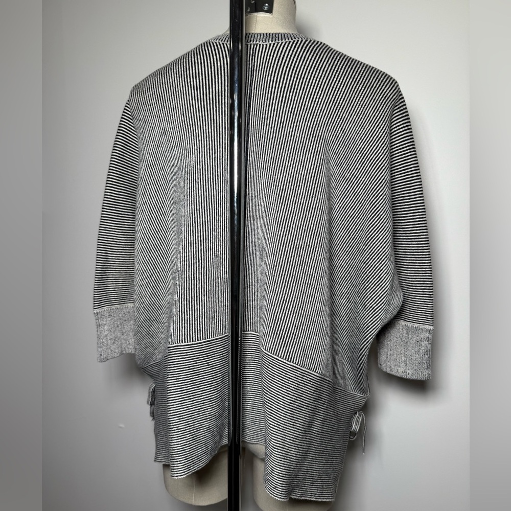 CAbi Gray & White Striped Zip-Front Sweater Cardigan - Picture 5 of 6